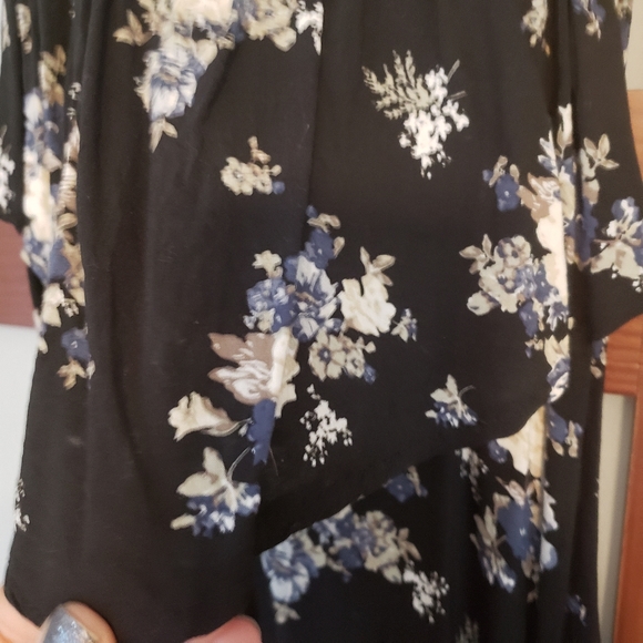 Torrid Top - Picture 4 of 7